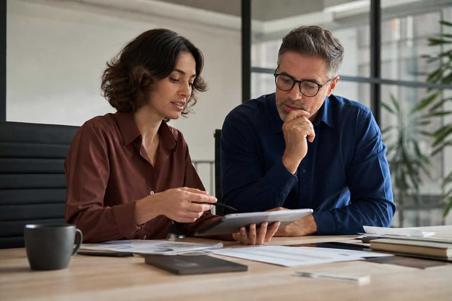 Base Salary Vs. Commission: How To Structure Associate Pay | Chiro ...
